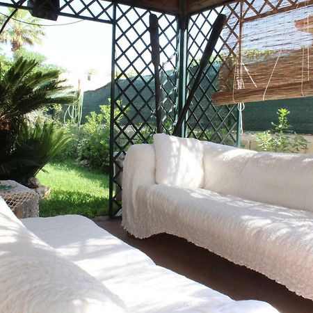Villa Aurora Онина Екстериор снимка