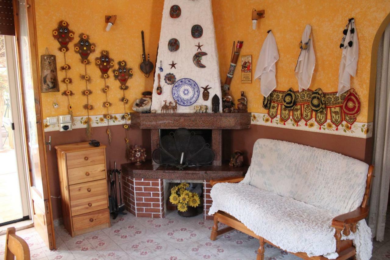 Villa Aurora Онина Екстериор снимка